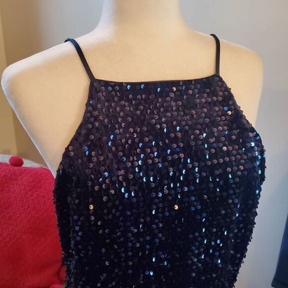 Express. Black, Velvet, Sequin, Open Back, Mini Dress. Size Large - Picture 15 of 15